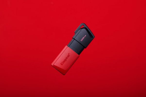 USB флеш накопичувач 128GB Kingston DataTraveler Exodia M Black/Red (DTXM/128GB)