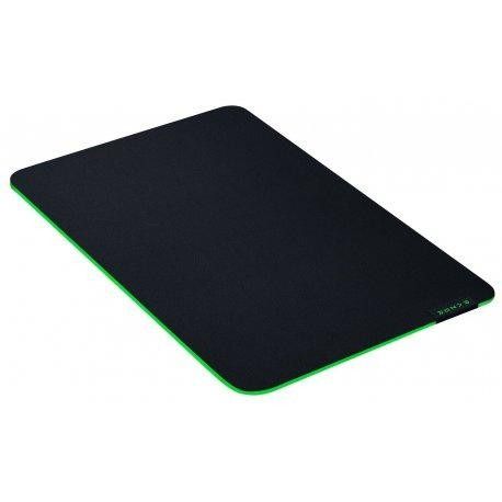 Килимок для миші Razer Gigantus Gigantus V2 M Speed/Control (RZ02-03330200-R3M1)