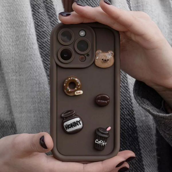 54861  Чохол Pretty Things Case iPhone 15 Pro (brown/bear)