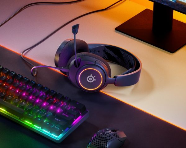 Комп'ютерна гарнітура SteelSeries Arctis Nova 3 Black (61631)