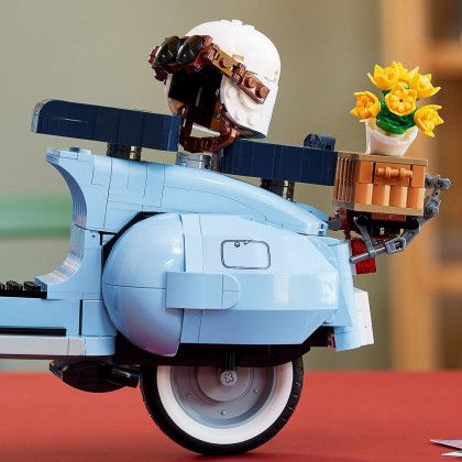 Авто-конструктор LEGO Creator Expert Vespa (10298)