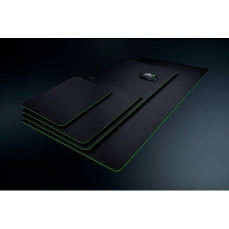 Килимок для миші Razer Gigantus V2 L Speed/Control (RZ02-03330300-R3M1)