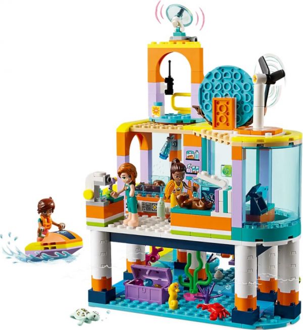 Блоковий конструктор LEGO Friends Морський рятувальний центр (41736)